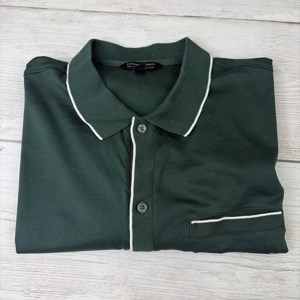 Banana Republic Men's XL Luxe Touch Performance Green Anti-Odor Button-Up Shirt